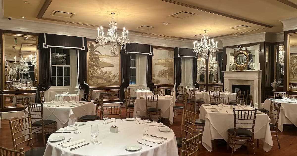 The Olde Pink House - restaurants savannah that